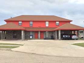 1102 Leslie Circle - Photo 1 of 1