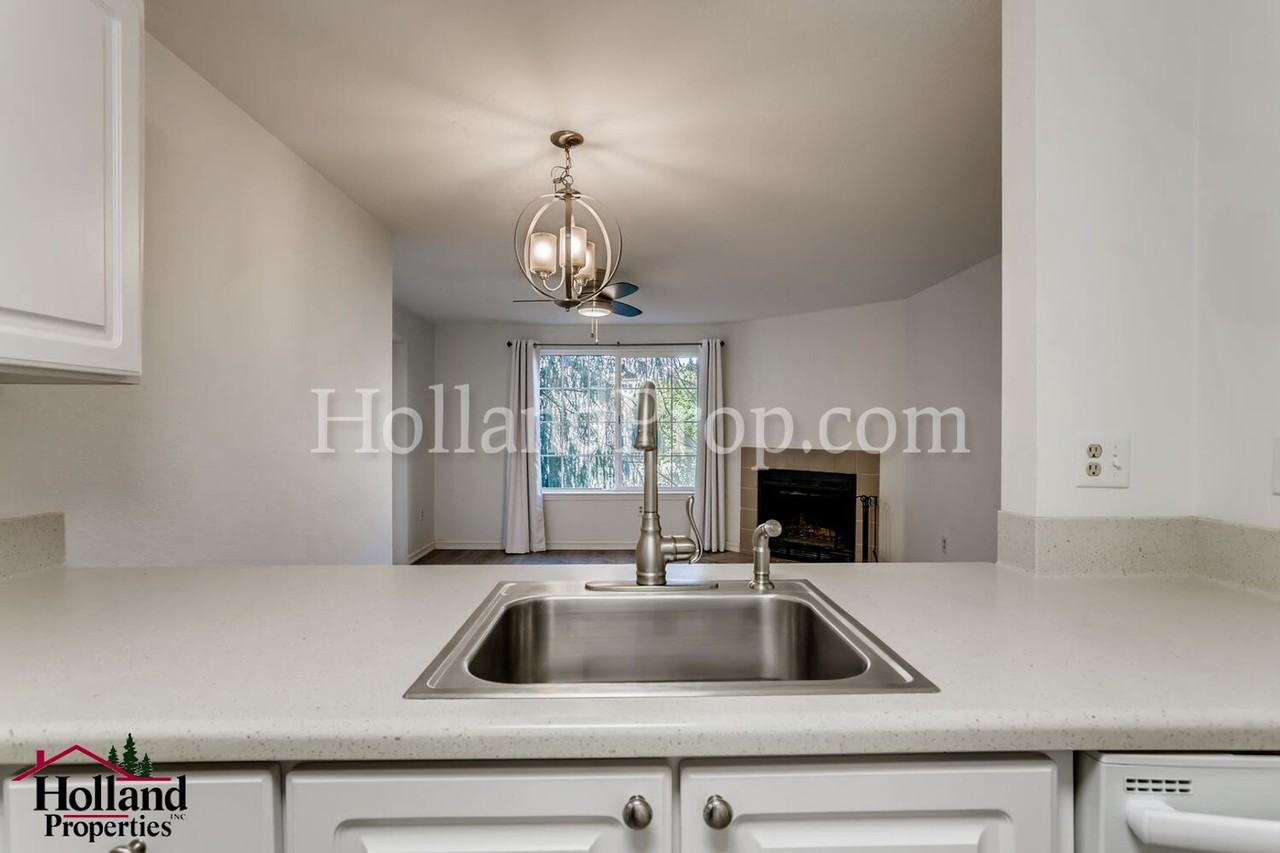 17602 Northwest Springville Road - Photo 7 of 24