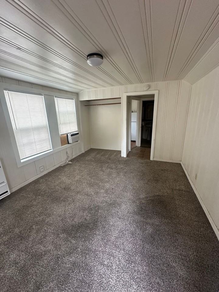 1210 11th Street - Photo 6 of 6