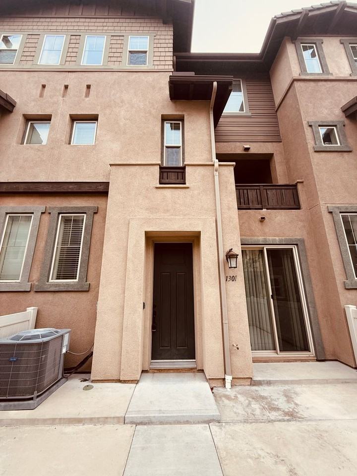 1301 Via Lucero - Photo 2 of 13