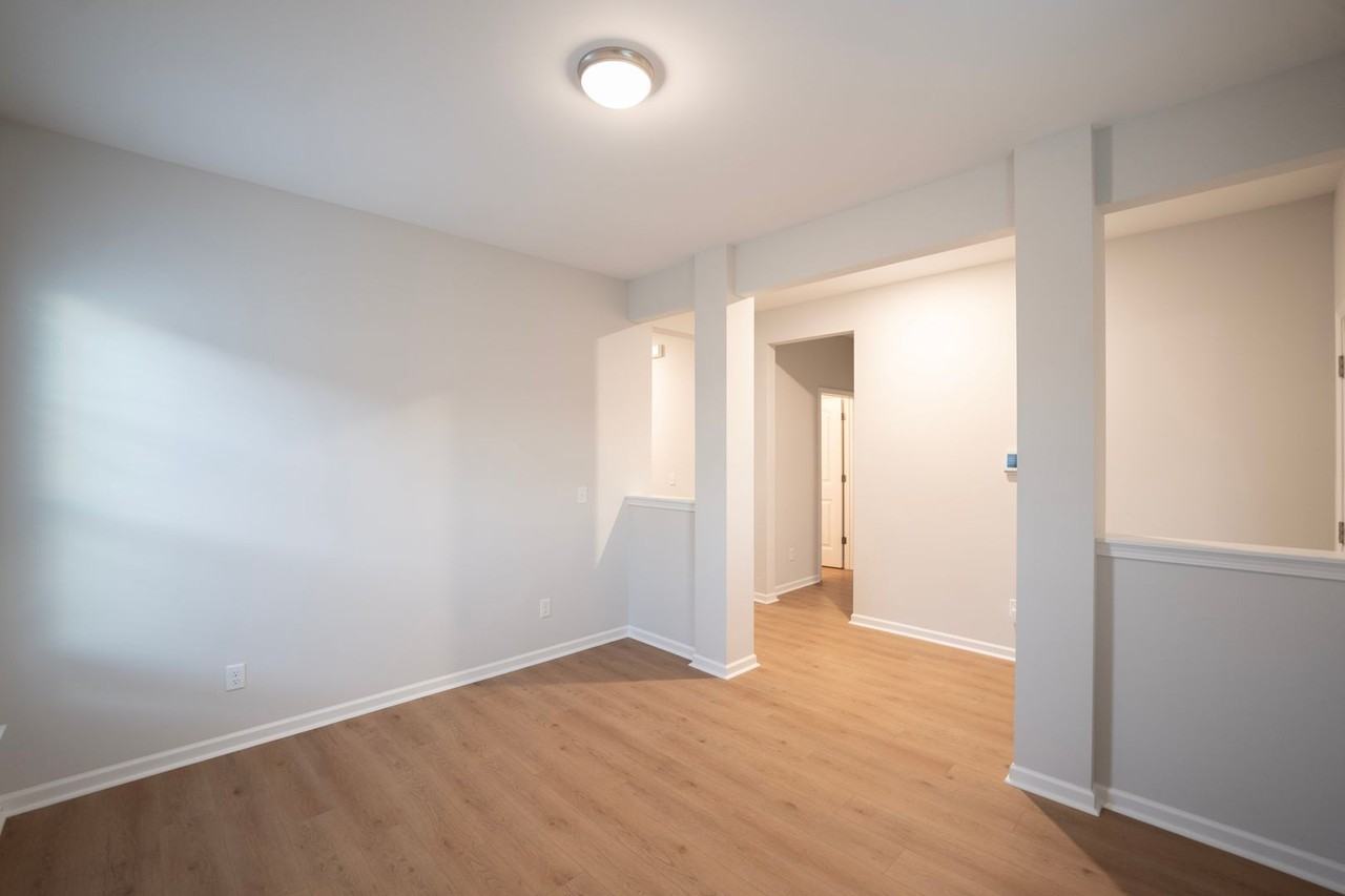 46 Blues Dr - Photo 4 of 30