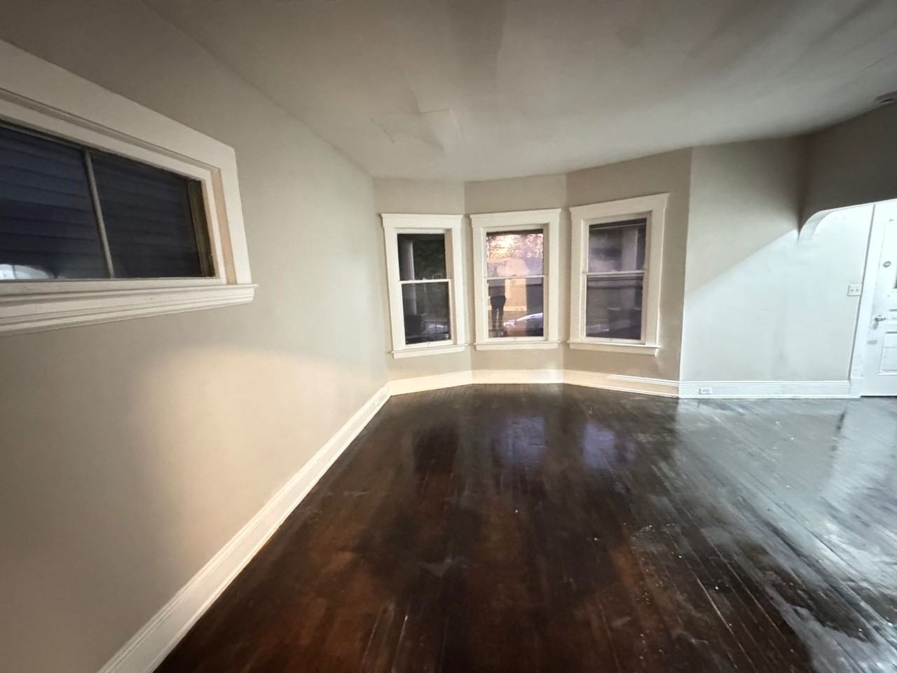 7529 Spafford Rd - Photo 5 of 22