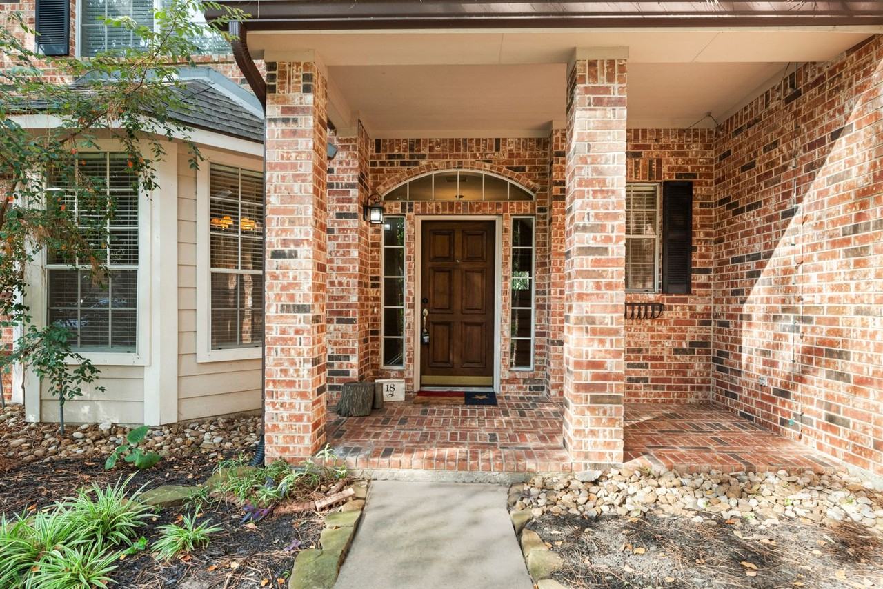 18 Valley Mead Pl - Photo 4 of 50