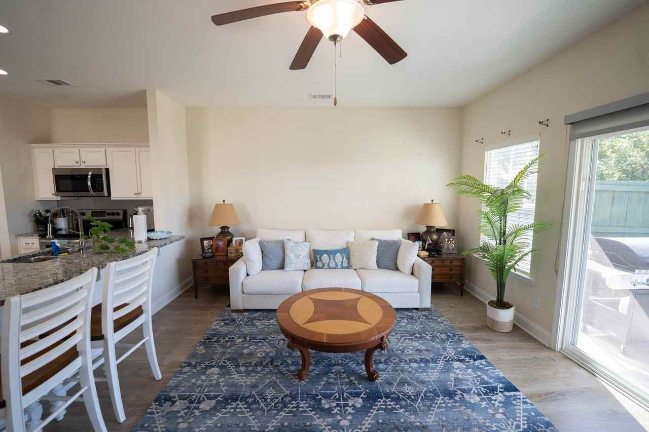 30 Coleman Ct - Photo 7 of 28