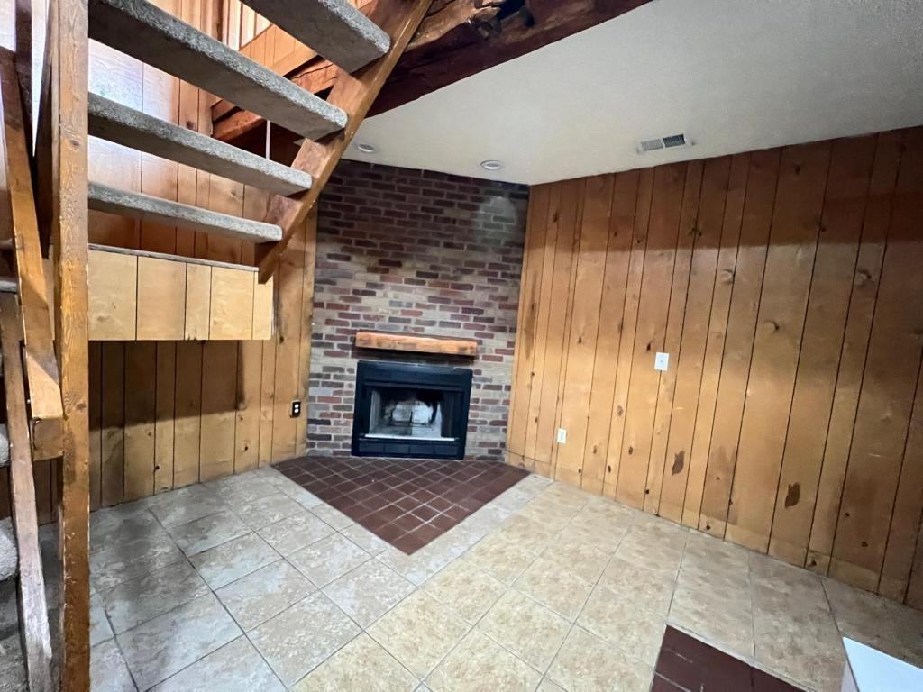 126 W 9th Ave - Photo 7 of 30