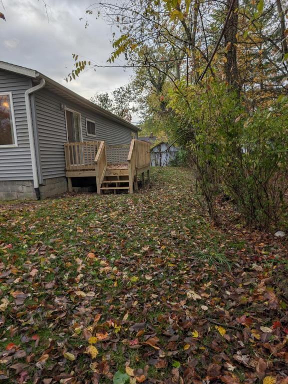 729 Peachtree Pl - Photo 6 of 19
