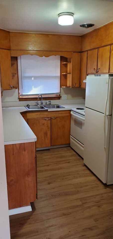 3510 6th Ave S #1 - Photo 4 of 9