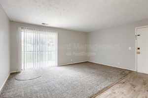 featured image of 1405 Buck Dr #112