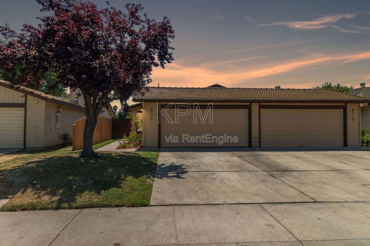 8720 Fox Creek Drive