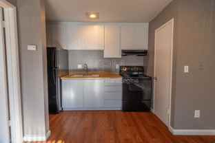 3939 N Pershing Ave #5 - Photo 1 of 1