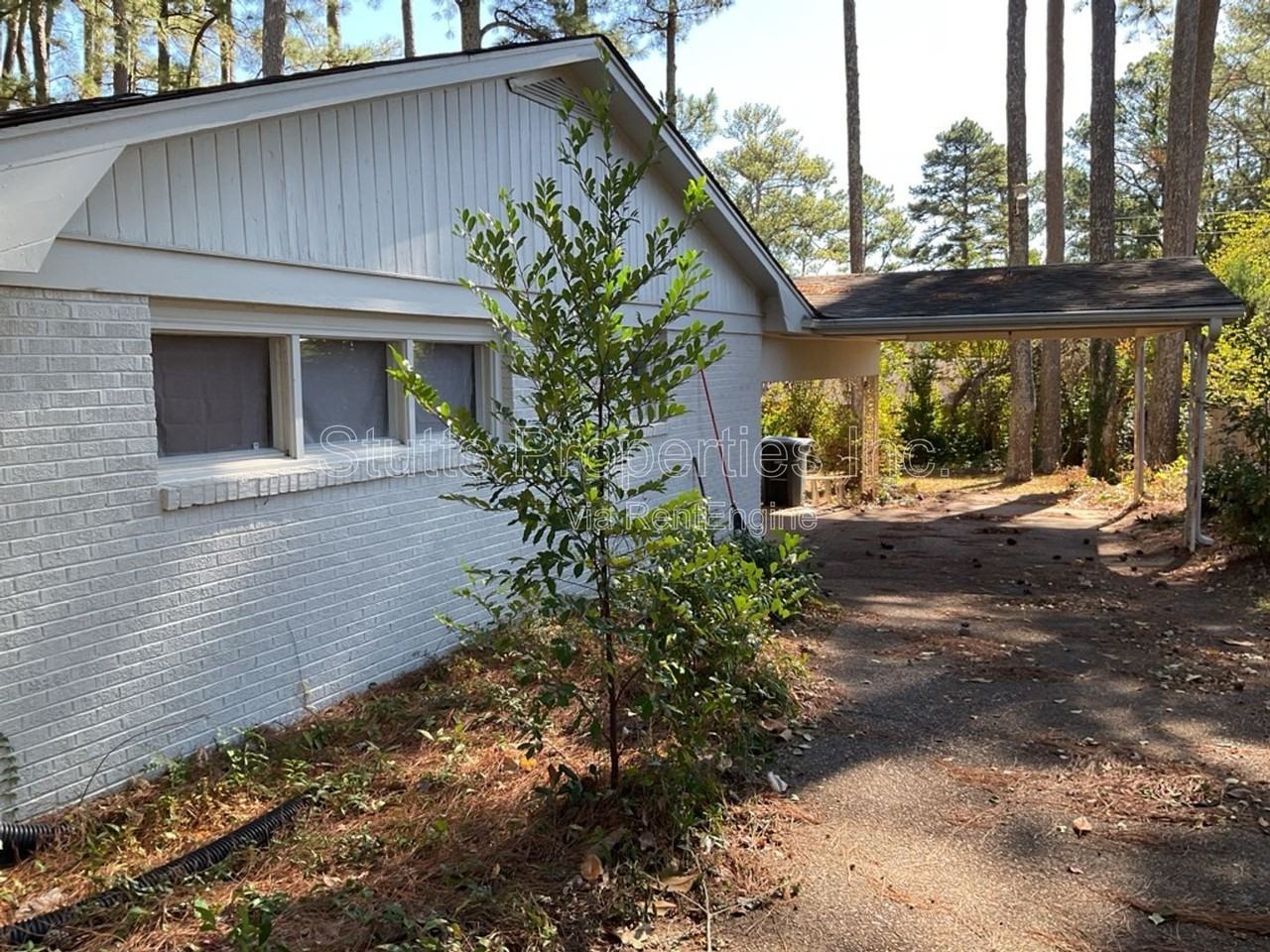 2114 Crestline Drive - Photo 6 of 17