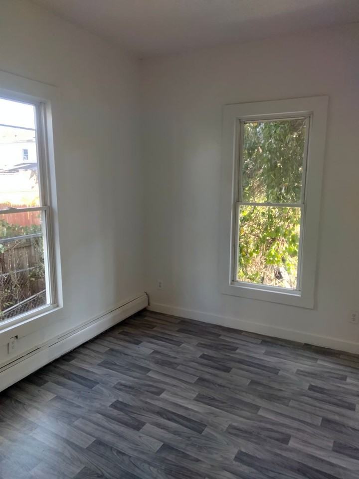 158 Park St #1 - Photo 6 of 6