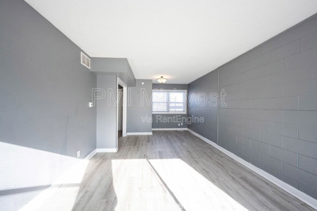 6054 East 16th Street - Photo 2 of 14