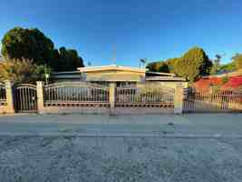 featured image of 17042 Esperanza Dr