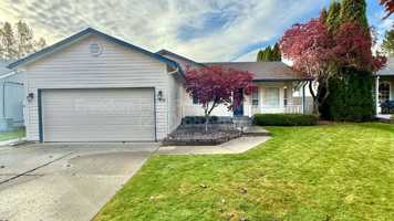 featured image of 1902 W Hampson Ave