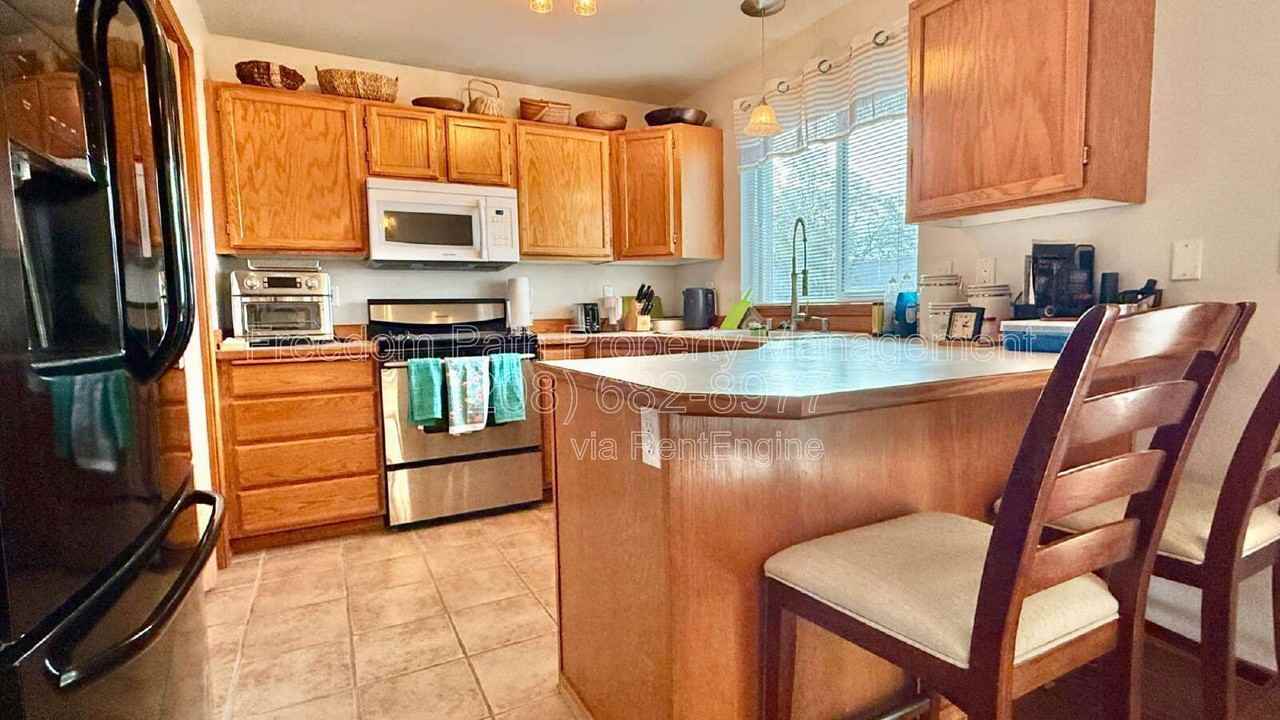 1902 West Hampson Avenue - Photo 7 of 16