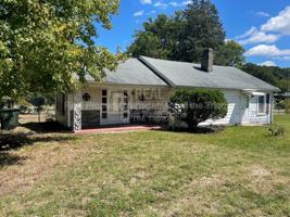 featured image of 907 W Cooksey Dr #B