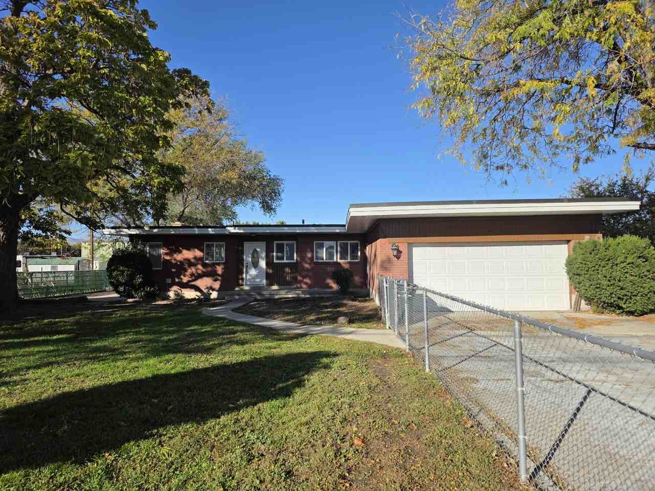 7222 Sw; #A - Photo 3 of 18