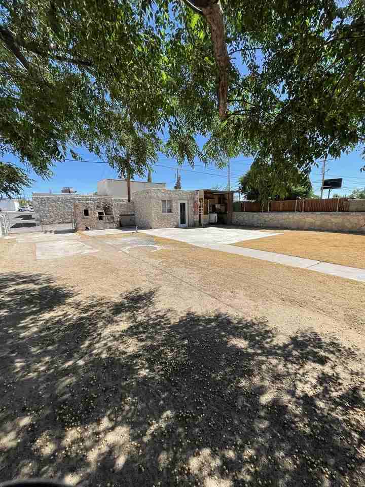 3215 Wyoming Ave - Photo 2 of 20