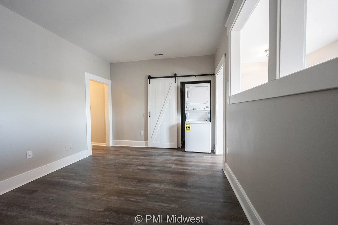 874 Virginia Avenue - Photo 3 of 13