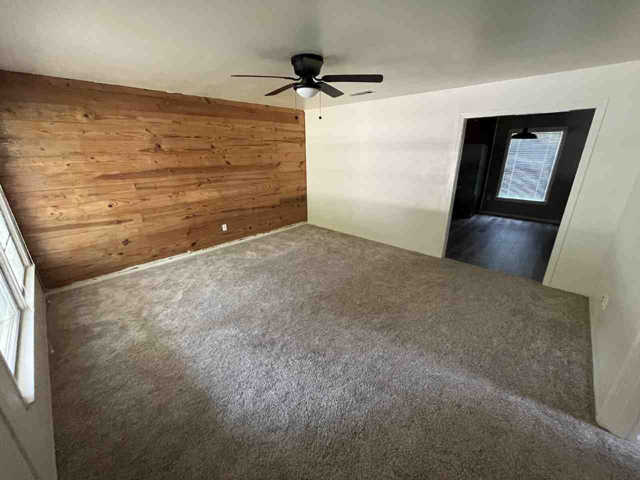 3920 Maple Ave - Photo 5 of 15