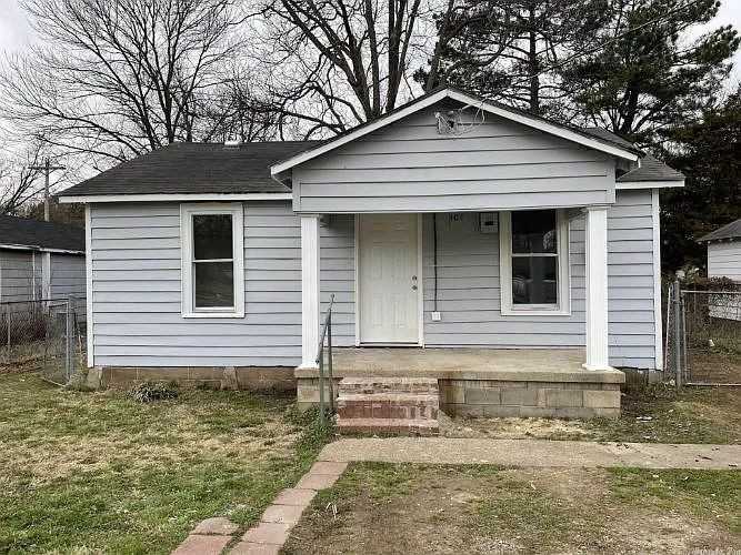 403 North Bridge Street