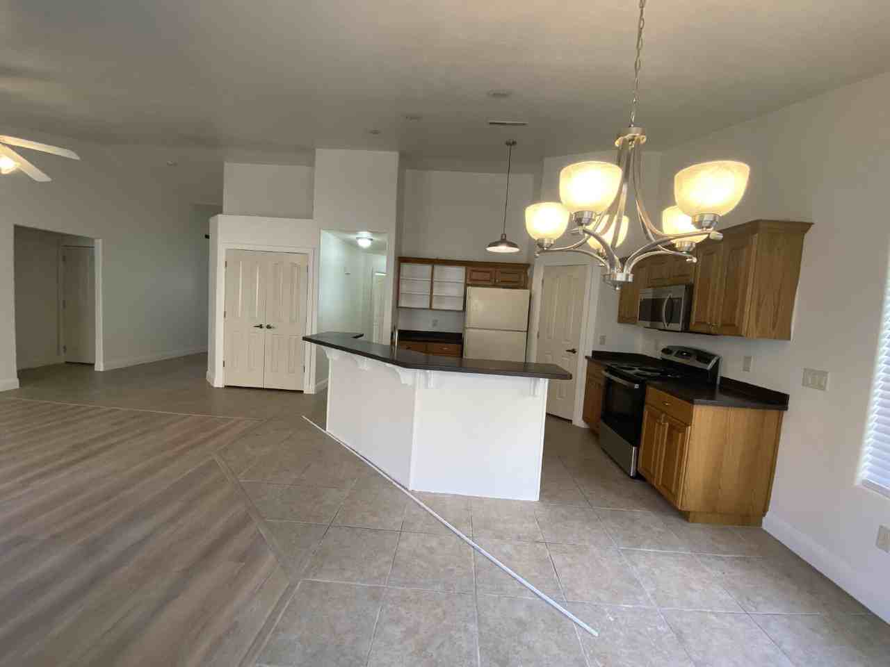 1614 N 2130 W - Photo 3 of 19