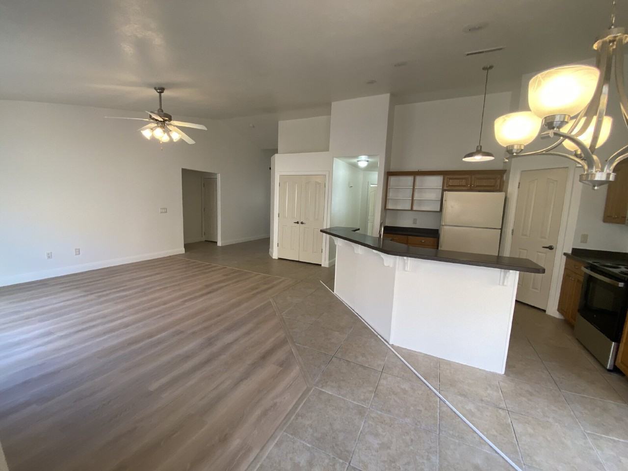 1614 N 2130 W - Photo 4 of 19
