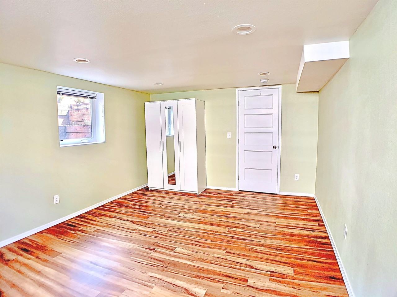 5404 Ne 54th Ave #B - Photo 7 of 24