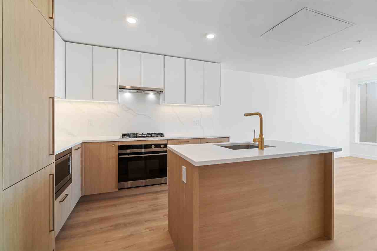 600 Rochester Avenue #306 - Photo 4 of 22