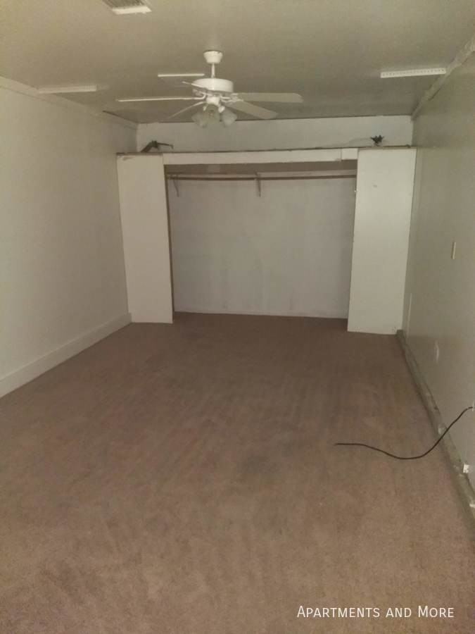 707 Allen St - Photo 5 of 23