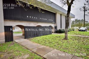 featured image of 2218 Bell St #10