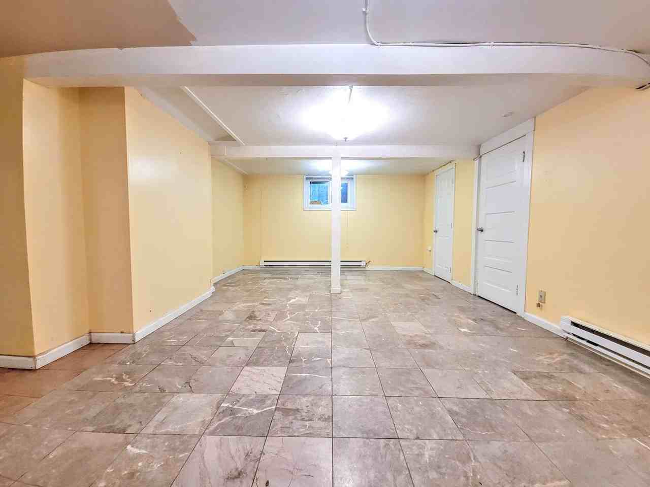 815 15th Ave E #6 - Photo 5 of 9