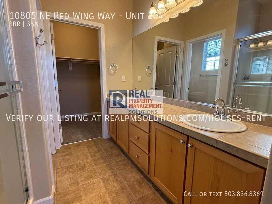 10805 Northeast Red Wing Way #204 - Photo 7 of 15