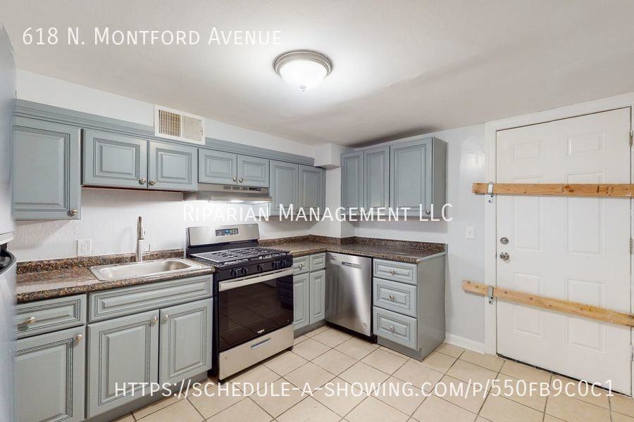 618 N Montford Ave - Photo 7 of 20