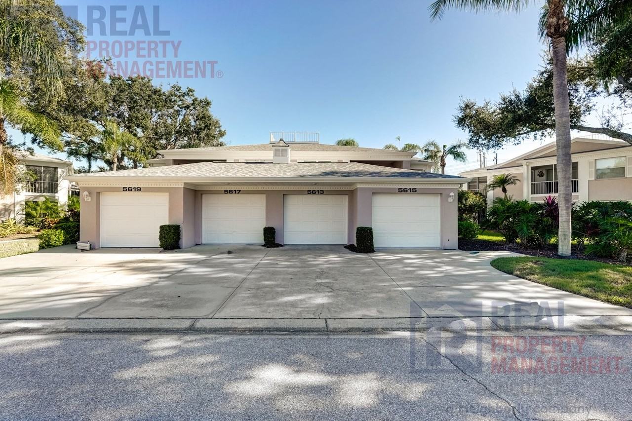 5613 Sheffield Greene Circle #41 - Photo 5 of 33