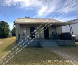 2253 17th St #B - Photo 1 of 1