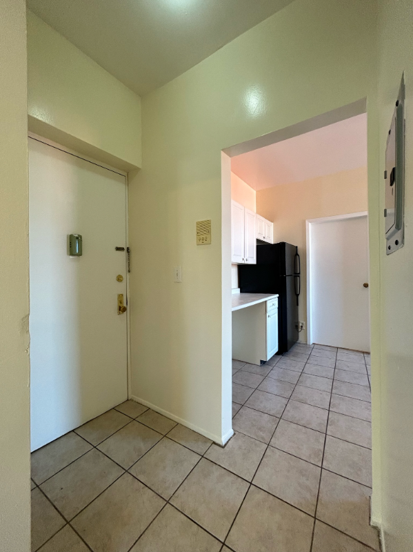 33 Storms Ave - Photo 2 of 16