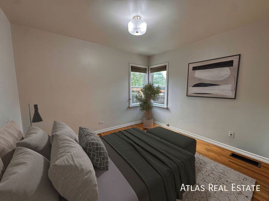 2395 S Corona St - Photo 3 of 16