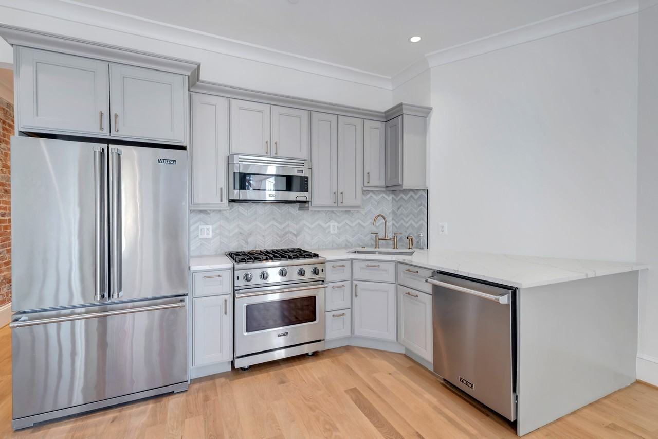 408 M Street Northwest #4 - Photo 5 of 22