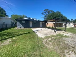 featured image of 414 Fieldcrest Dr