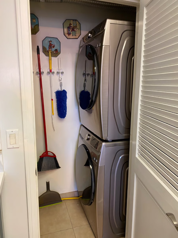 3800 Stocker St #19 - Photo 6 of 13