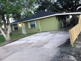 409 Fieldcrest Dr - Photo 1 of 1