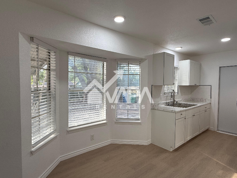 4322 Eagle Nest - Photo 5 of 19