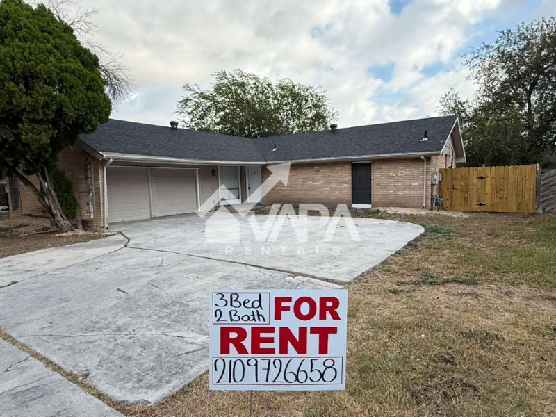 12407 Statehouse St - Photo 2 of 19