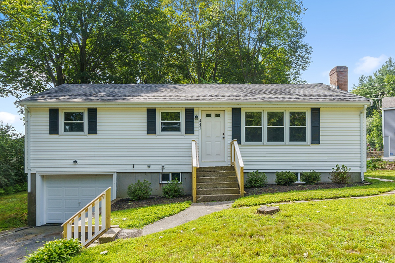 447 Main St - Photo 2 of 44