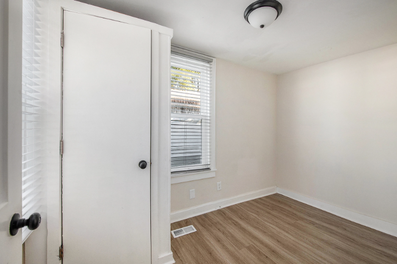 2755 E Surrey Dr #A - Photo 7 of 16