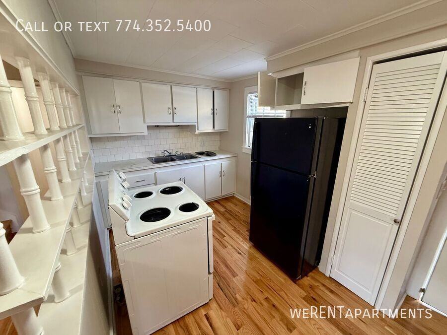 HARTFORD & - Photo 2 of 10