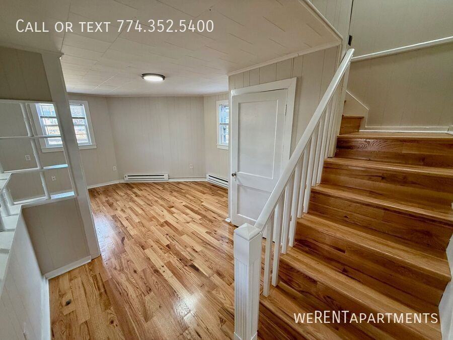 HARTFORD & - Photo 3 of 10