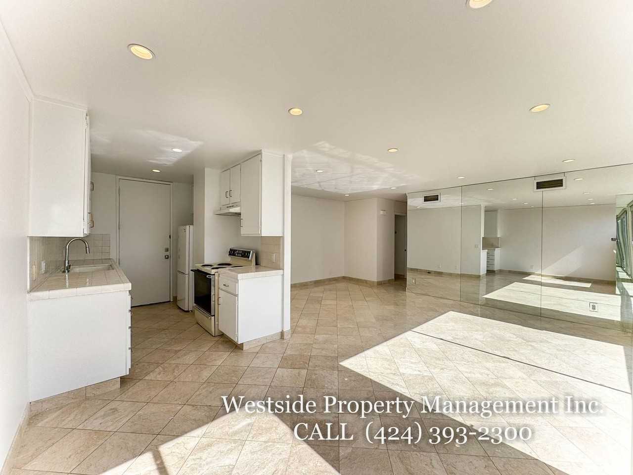 10751 Wilshire Blvd #1 - Photo 3 of 22